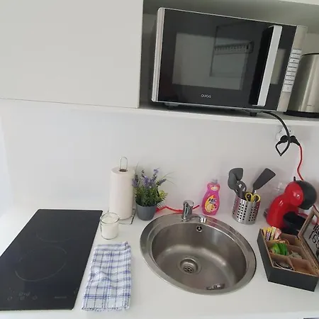 R10 Ideal Deplacement Pro شقة كامبراي